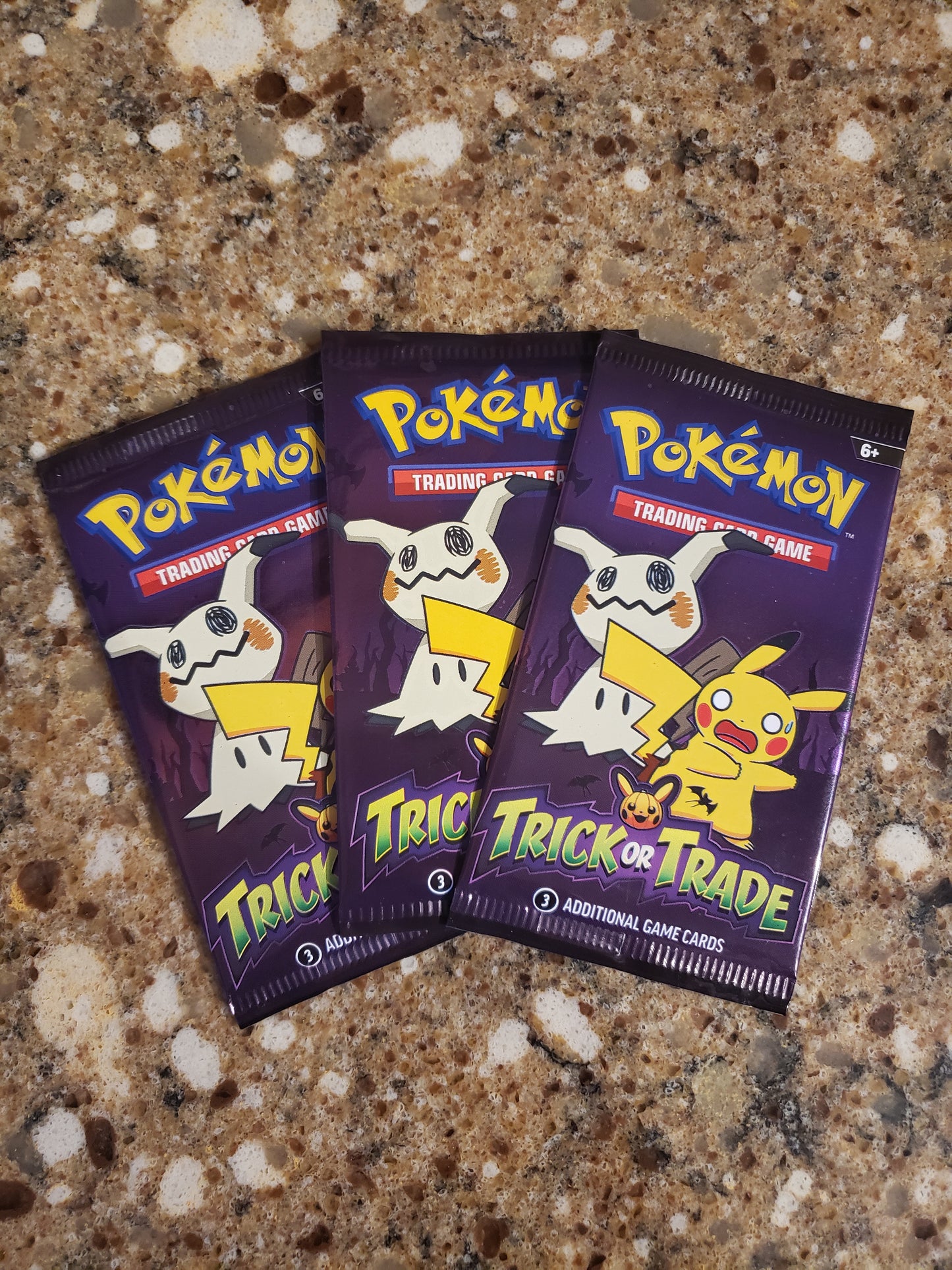 (C) Trik or Trade Pack Rip & Ship Live